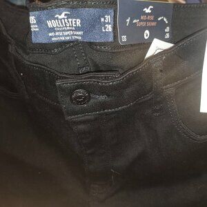HOLLISTER BRAND NEW WITH TAGS 13s